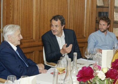 Conciliabule entre Jean-Claude Trichet, Laurent-Éric Le Lay et Fabrice Tiano. Le difficile choix entre « La grande bouffe », de Quentin Girard et « Chut à l’arrière », de Thomas Perotto.