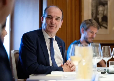 Aux côtés de Yann Bouchez, journaliste au "Monde", Jean Castex, invité d’honneur du 22e Prix Jacques-Goddet, confirme son bonheur de s’associer à ce petit moment d’histoire. Pour qui l’aurait oublié, l’ancien Premier ministre, actuel président de la SNCF, a présidé l’Agence nationale du sport d’avril 2019 à juillet 2020.