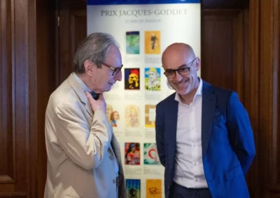 Pas une minute à perdre ! En authentiques passionnés de presse et de sport, Jean-Luc Marion et Xavier Jan s’entendent déjà sur une conviction commune : l’exceptionnelle aventure humaine qu’incarne la course cycliste.